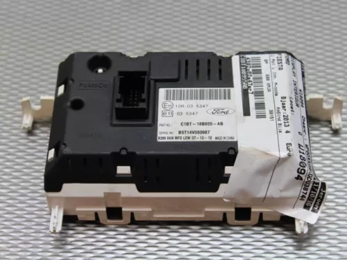 Display Interieur-7887841 (6847121)