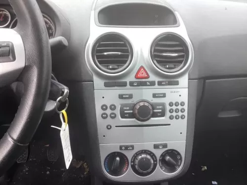 Display Interieur-8284591 (22016733)