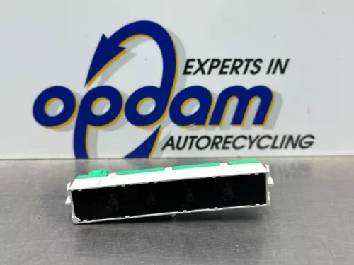 Display Interieur-8167482 (21711528)