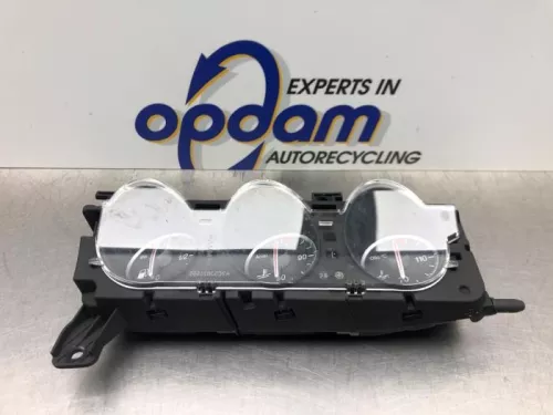 Display Interieur-8235154 (21786081)