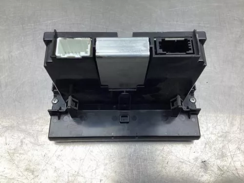 Display Interieur-7875851 (18985351)