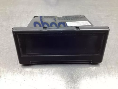 Display Interieur-7875851 (18985351)