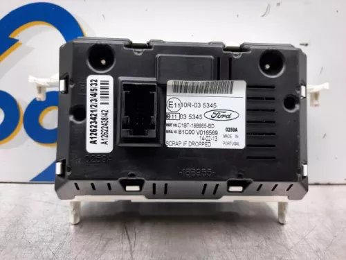 Display Interieur-7611832 (16337708)