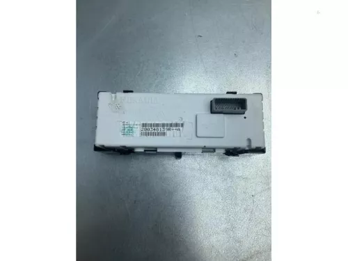 Display Interieur-7037454 (16949500)