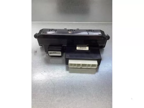 Display Interieur-7729992 (16977618)