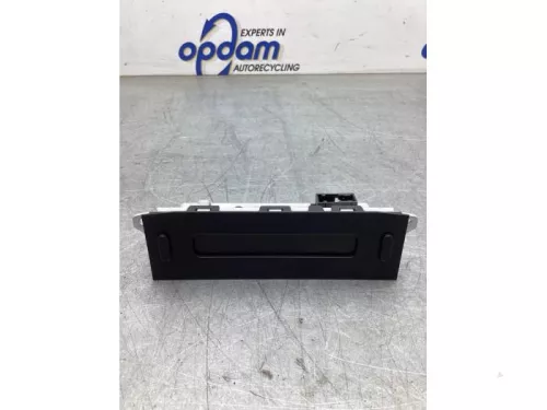 Display Interieur-8076248 (20055676)