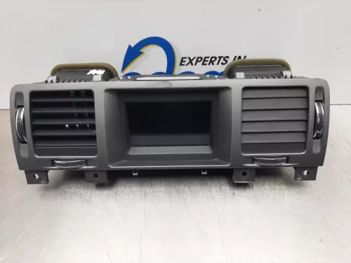 Display Interieur-7729353 (16293598)