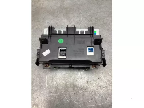 Display Multi Media regelunit-8125474 (20471276)