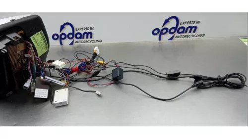 Display Multi Media regelunit-7581028 (15367836)