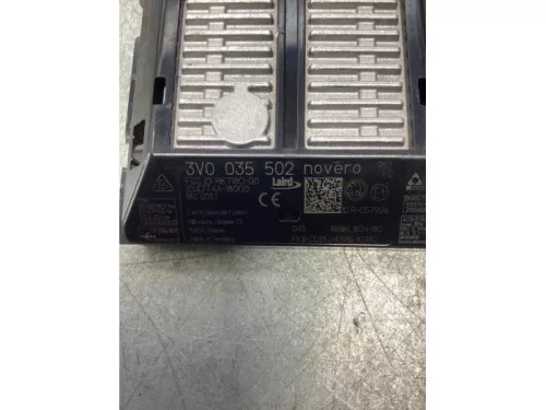 Draadloze oplader-7086607 (18120624)