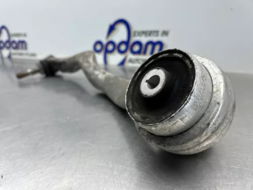 Draagarm onder rechts-voor-7885129 (8420676)