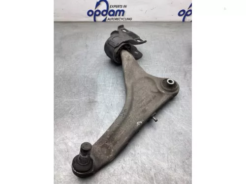 Draagarm onder rechts-voor-8147424