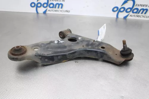 Draagarm onder rechts-voor-7877980 (15239398)