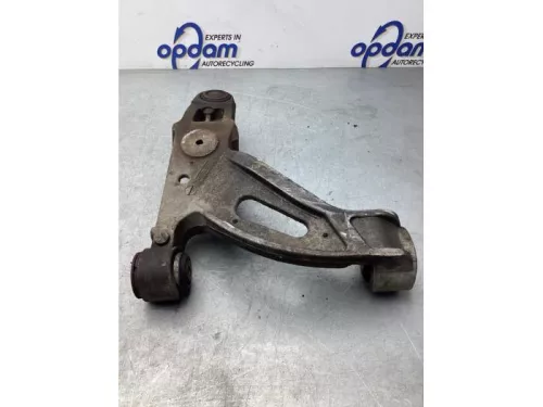 Draagarm onder rechts-voor-7736966 (18525094)
