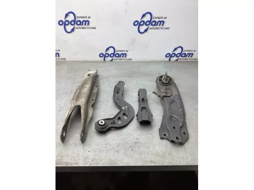 Draagarm rechts-achter-6937728