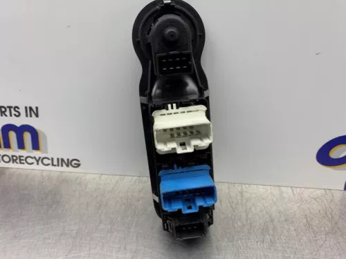 Elektrisch Raam Schakelaar-8247451 (21459577)