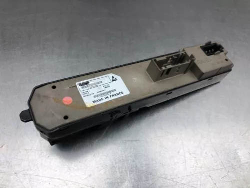 Elektrisch Raam Schakelaar-8168803 (20420218)