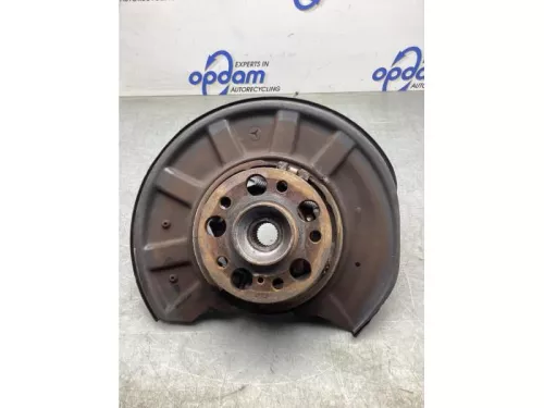 Fusee rechts-achter-8162486 (21102225)