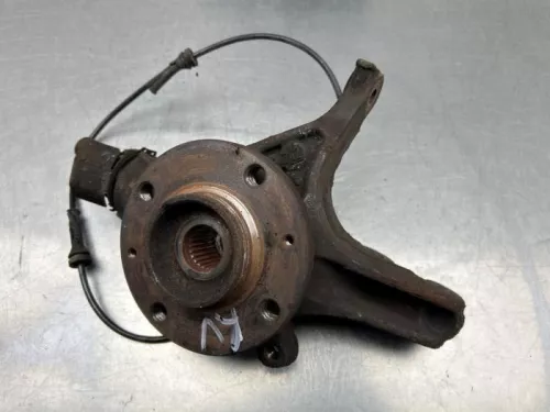 Fusee rechts-voor-8242770 (22219411)