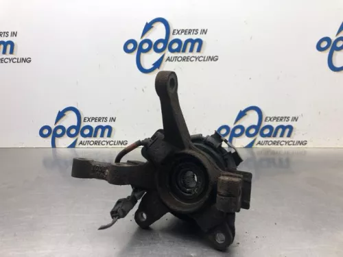 Fusee rechts-voor-8137917
