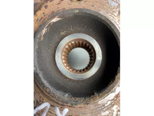 Fusee rechts-voor-8203352 (21670348)