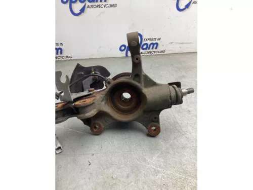 Fusee rechts-voor-8177086 (22088643)
