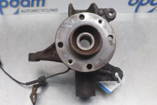 Fusee rechts-voor-7590689 (15502774)