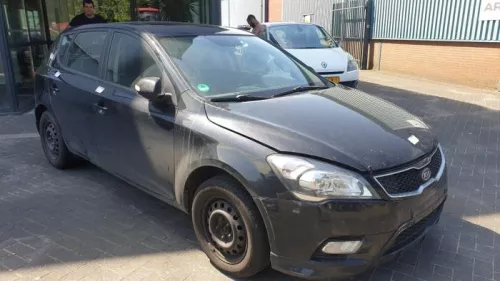 Fusee rechts-voor-7736430