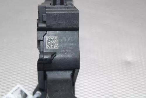 Gaspedaalpositie Sensor-6746515 (15502571)