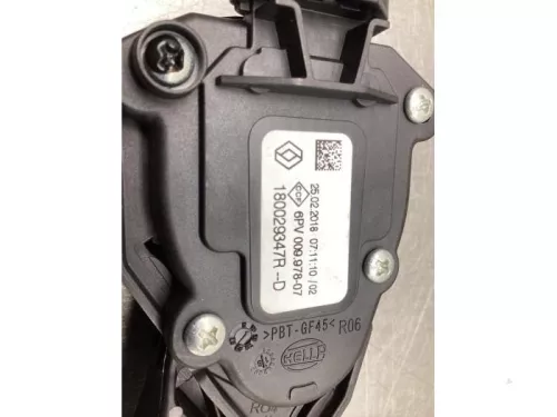 Gaspedaalpositie Sensor-7714888 (19015012)