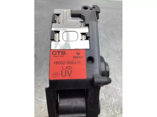 Gaspedaalpositie Sensor-7921008 (17700521)