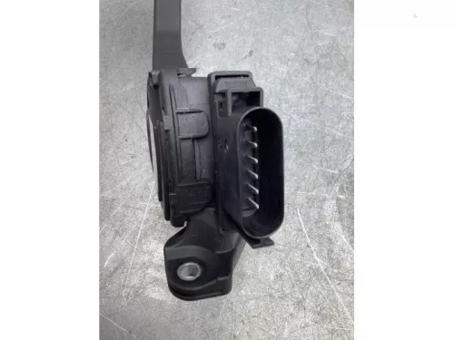 Gaspedaalpositie Sensor-4639535 (17547856)