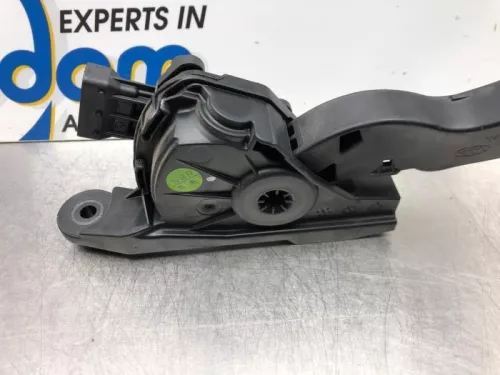 Gaspedaalpositie Sensor-7619131 (16685382)
