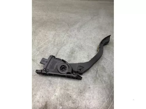 Gaspedaalpositie Sensor-8146356 (21735236)