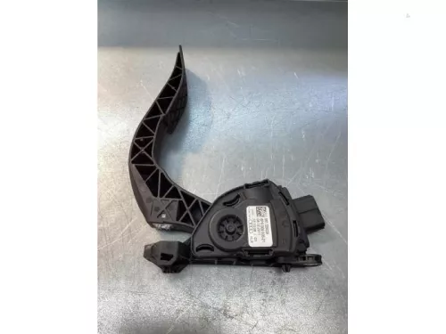 Gaspedaalpositie Sensor-7863502 (17228360)