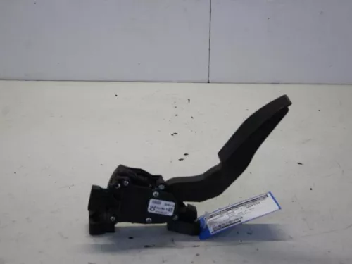Gaspedaalpositie Sensor-7882200 (10379557)