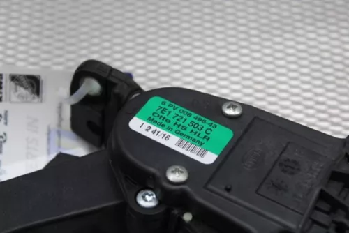 Gaspedaalpositie Sensor-7737162 (16824126)