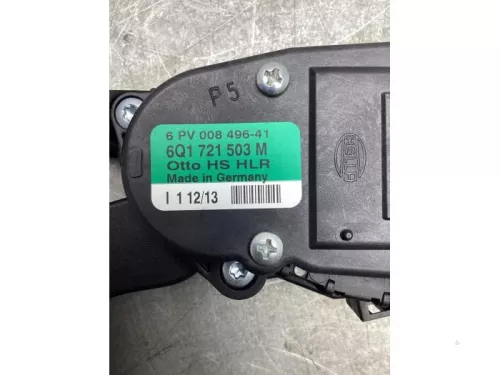 Gaspedaalpositie Sensor-7918575 (17991743)