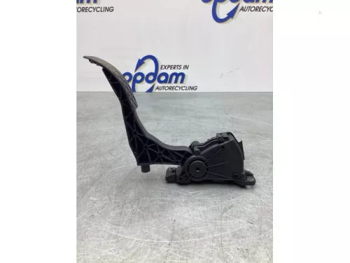 Gaspedaalpositie Sensor-7918575 (17991743)