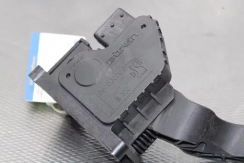 Gaspedaalpositie Sensor-7363962 (16461800)