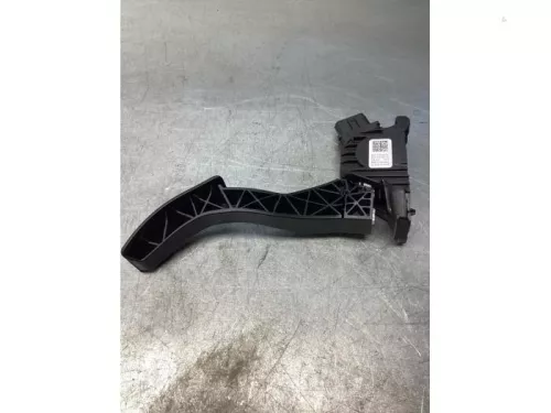 Gaspedaalpositie Sensor-7364014 (17851775)