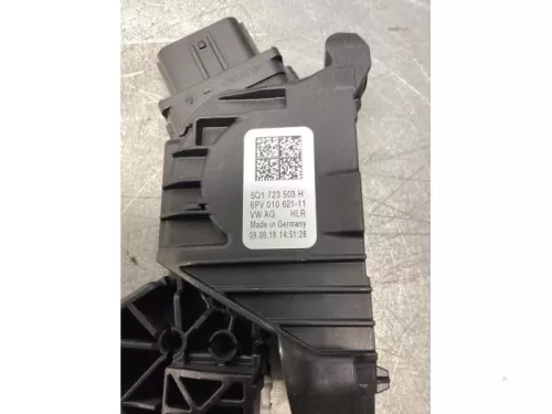Gaspedaalpositie Sensor-7364014 (17851775)
