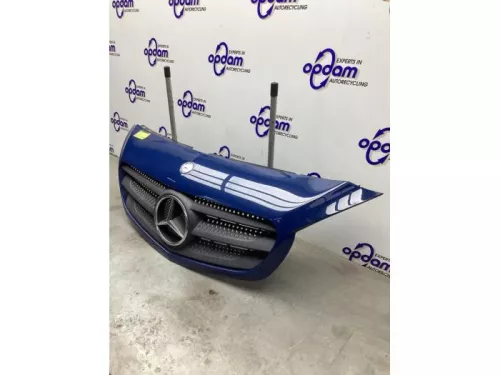 Grille-8227203 (21562773)