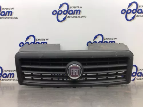 Grille-8265236 (21765023)