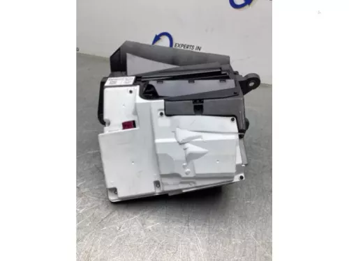 Head-up display-7474316 (18918094)