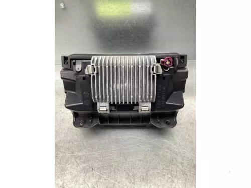 Head-up display-7747224 (18525126)