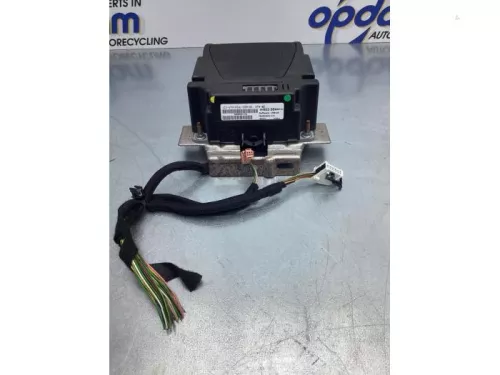 Head-up display-6921054 (16940768)