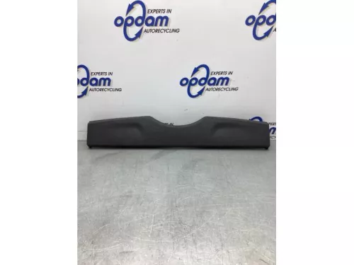 Hoedenplank-8132532 (20537087)