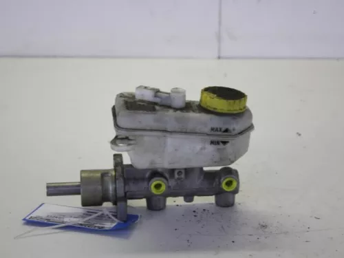 Hoofdremcilinder-7882745