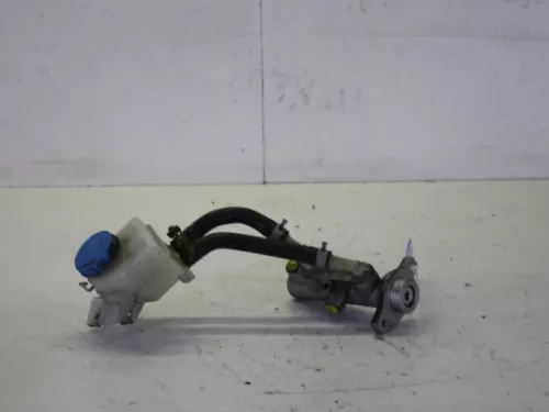 Hoofdremcilinder-7882901